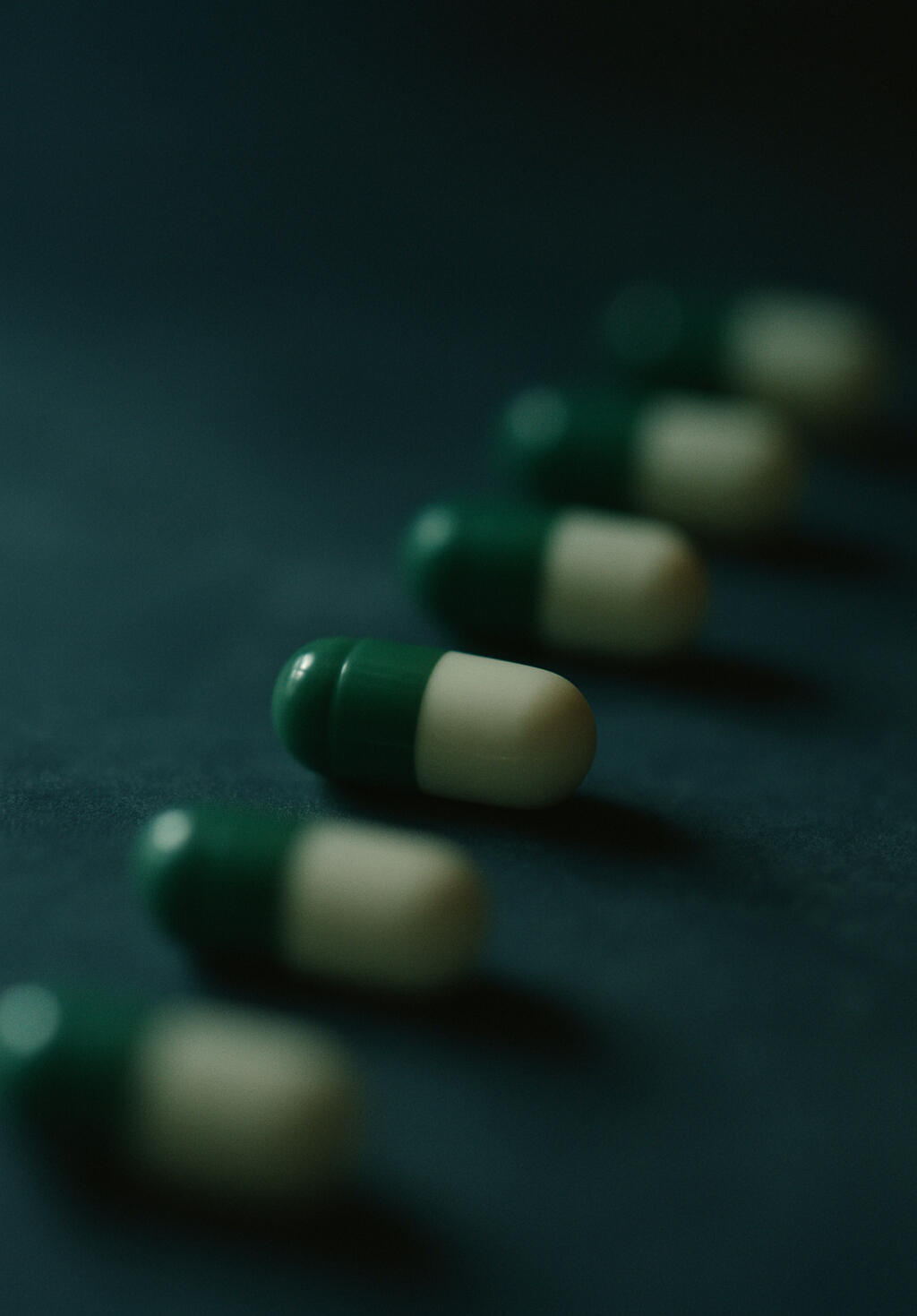 Hội viên đã sử dụng lộ trình tinh chỉnh cá nhân bao gồm viên uống và các phương tiện hỗ trợ đi kèm, được thiết kế để tạo độ ổn định sinh học theo nhịp.